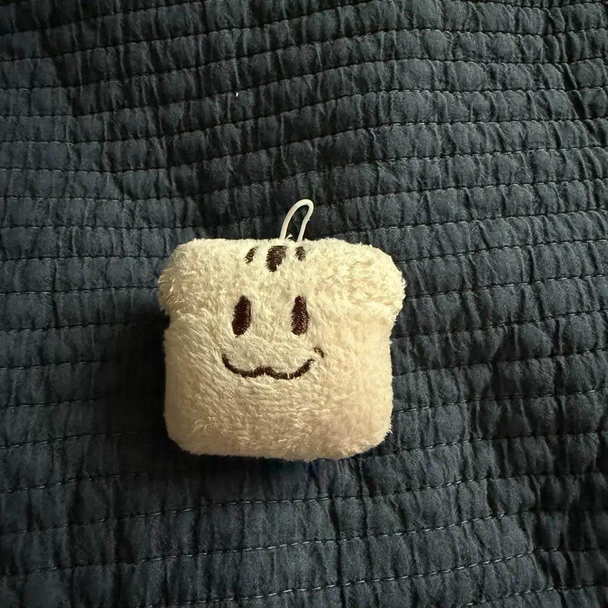 

Команда 24:00 Ким Бён-джу Пекарня Bjoo Doll Белый хлеб Рамджу