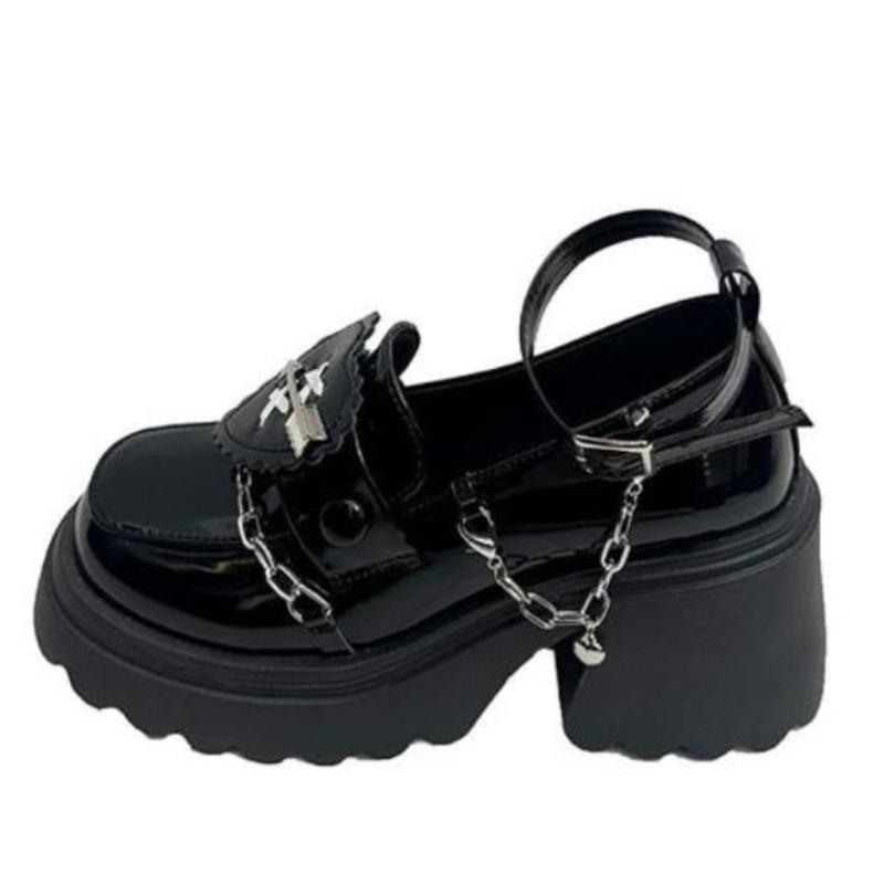 Fashion Retro Rock Shoes For Both  Women New Dark Punk Style Metal Niche Low Top Platform Shoes For Women Women's leather shoes