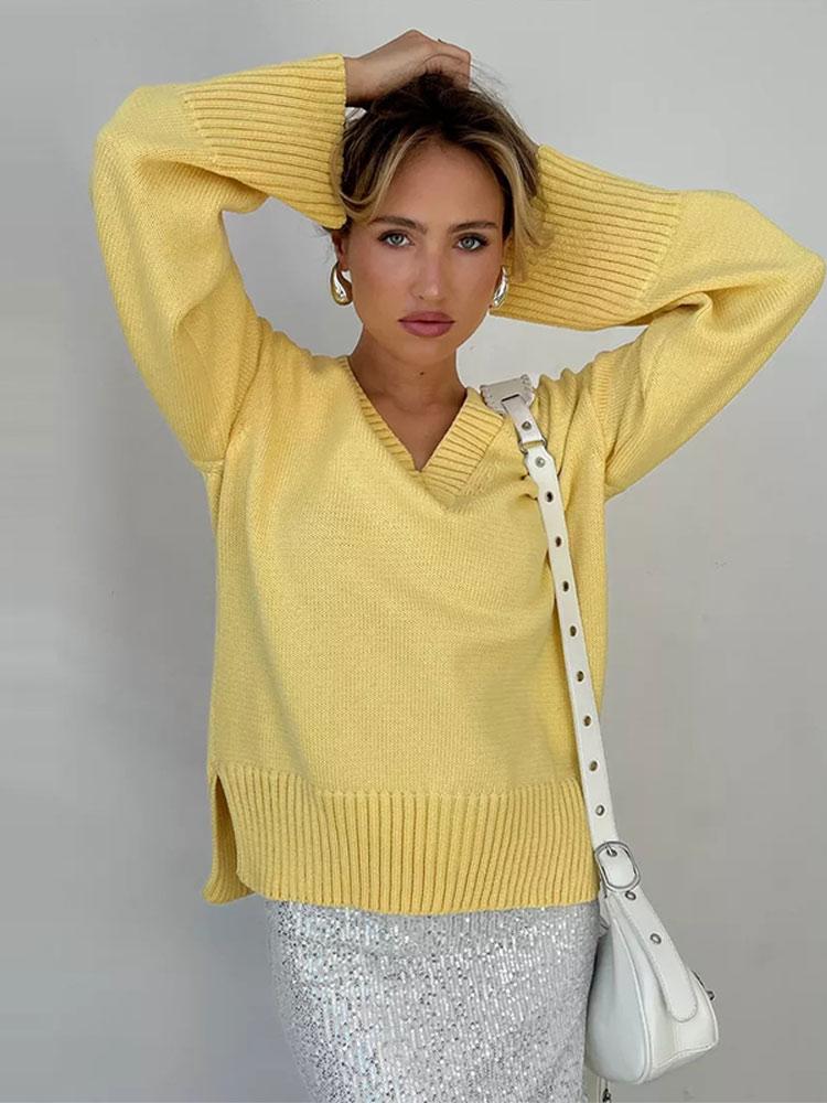 Women's Pullover Sweater with A V-neck and A Slit At The Bottom