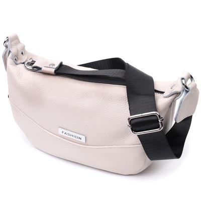 Women's Shoulder Bag with an Unusual Runner Keychain Made of Genuine Leather Vintage 22616 White