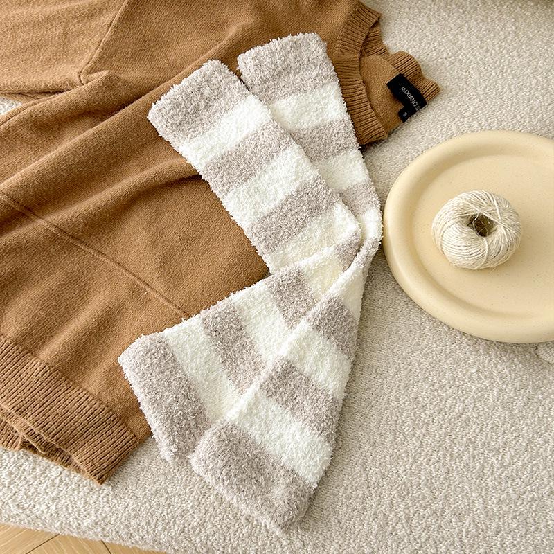 Zimní teplé chrániče kolen a návleky na lýtka - Silné pruhované ponožky z korálového fleecu pro muže a ženy