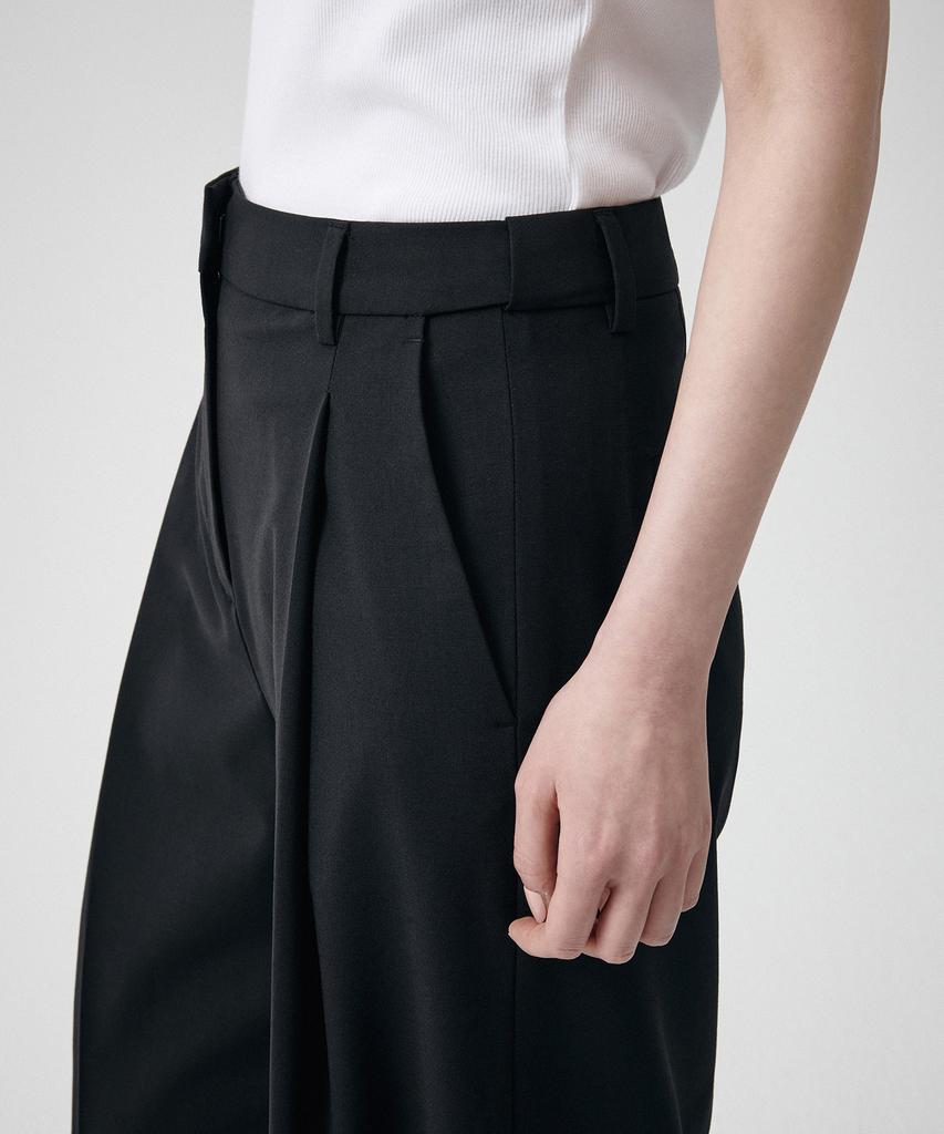 MUSINSA STANDARD WOMAN Women'S Summer Wool One-Pleat Wide Hidden Elastic Waist Slacks [Black]
