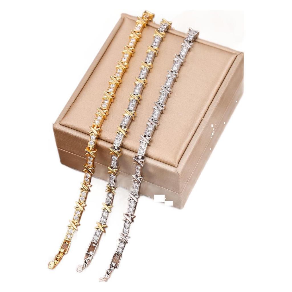 Korean Style Zircon Bracelet - Elegant, Versatile Design for Women, Perfect for Any Occasion