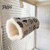 Túnel Acogedor para Mascotas Cama para Hámster, Túnel Escondite para Cobayas, Estampados Lindos de Gatos, Escondite Colgante Lavable Forrado de Felpa, Accesorio para Jaula para Petauro del Azúcar