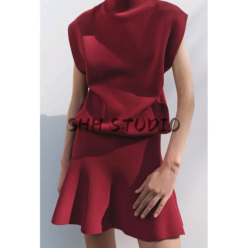 Simple Graceful Stand Collar Short Sleeve Tops 3519003 Plain Stitch A- line Hem Mini Skirt 3519004