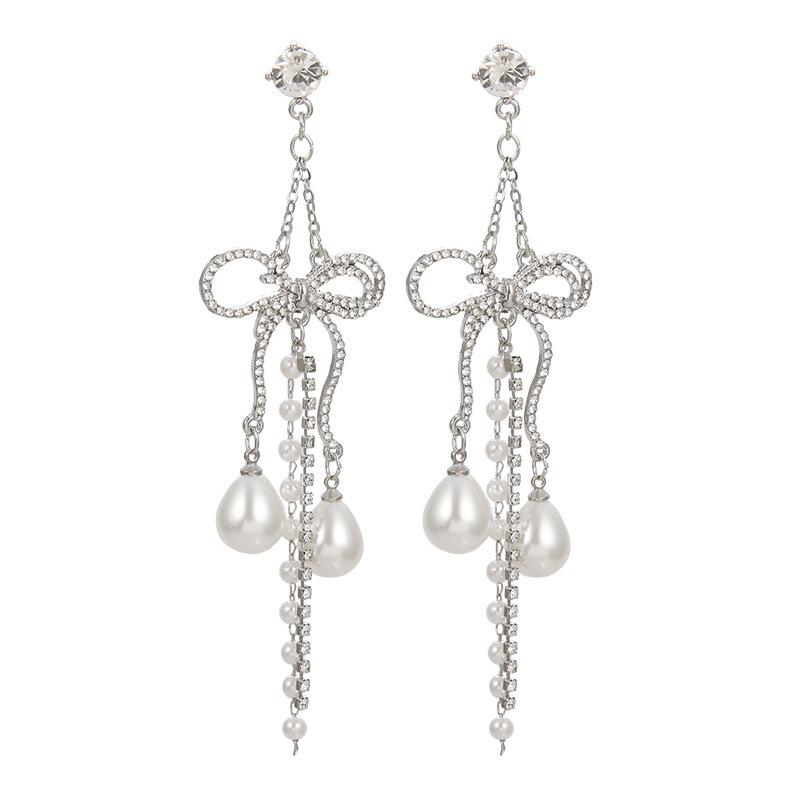 Koreanische Socialite Leichter Luxus Quastenohrringe – Herbst/Winter Silber Stecker für Damen