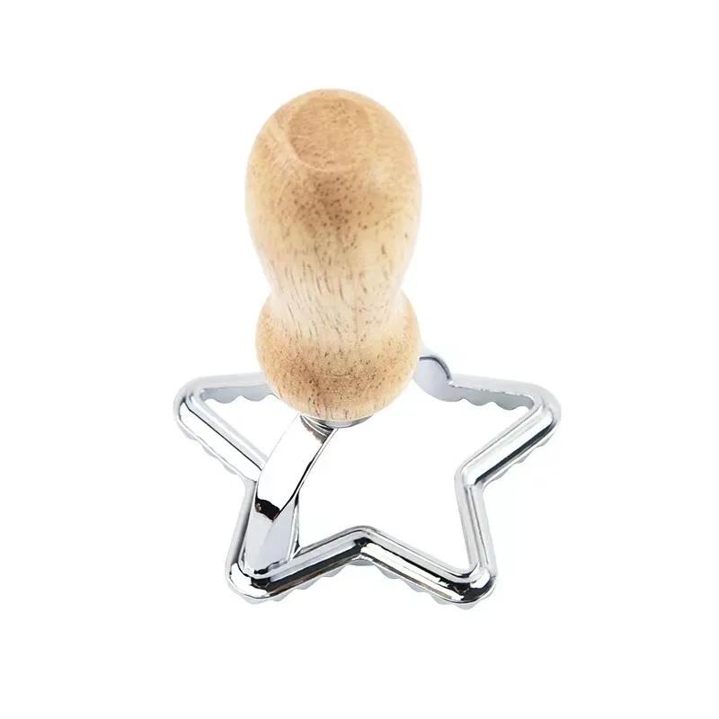 Household Zinc Alloy Biscuit Mould Pastry Cake Mould Kitchen Oak Handle Cake Cutter Baking Appliance YLE62