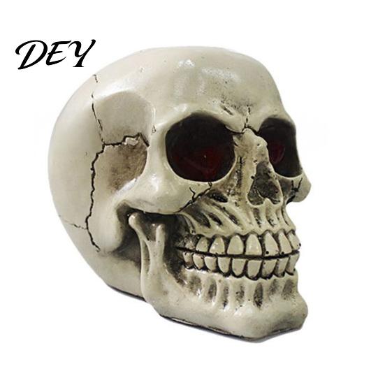 Dark Atmosphere Decor Resin Skull Figurine, Realistic Human Head Model, Spooky Halloween Horror Theme Ornaments Statue for Indoor Fireplace