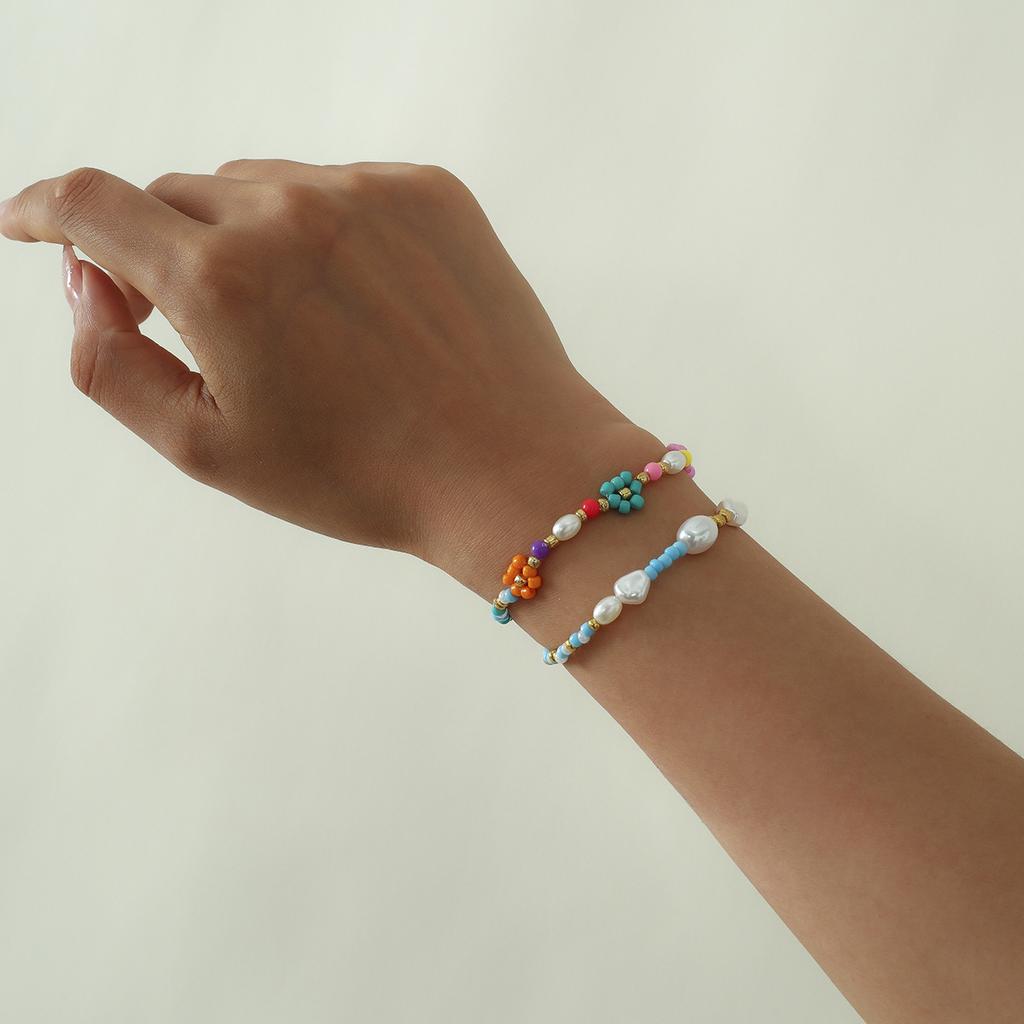 Fresh and Sweet Daisy Elastic Woven Bracelet Set, Beach Simple Rice Bead Jewelry for Women