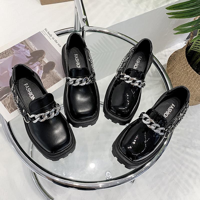 Women's Spring Black Platform Casual Shoes Slip on Women Loafers Metal Chain Designer Casual Leather Oxfords 2025 Zapatos Mujer