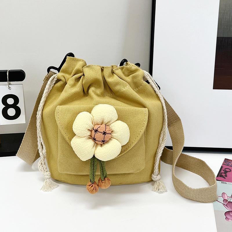Casual Versatile Shoulder Bag Women's Bag Small Fresh Drawstring Bundle Bucket Bag Cute Flower Canvas Messenger Bag