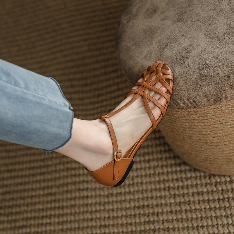 Baotou hollow sandals summer retro Roman shoes buckle strap flats