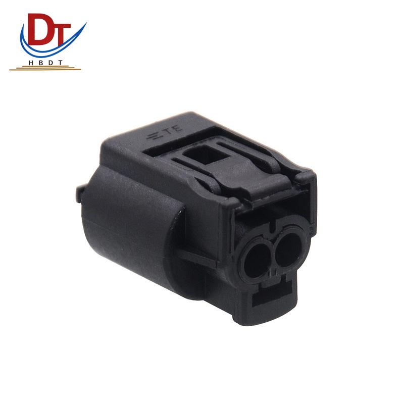 Automotive Wiring Harness Connector DJ7027-1.2-21 Plastic Plug