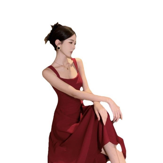 Red square neck suspender dress, summer new waist and thin toasting clothes, engagement red dress