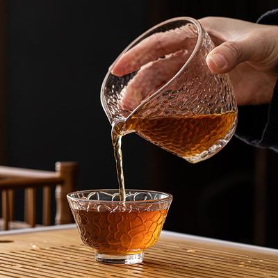 Hammer Pattern Heat Resistant Glass Tea Pitcher Dispenser Creative Transparent Teacup Kung Fu Chahai Water Cup Home Drinkware