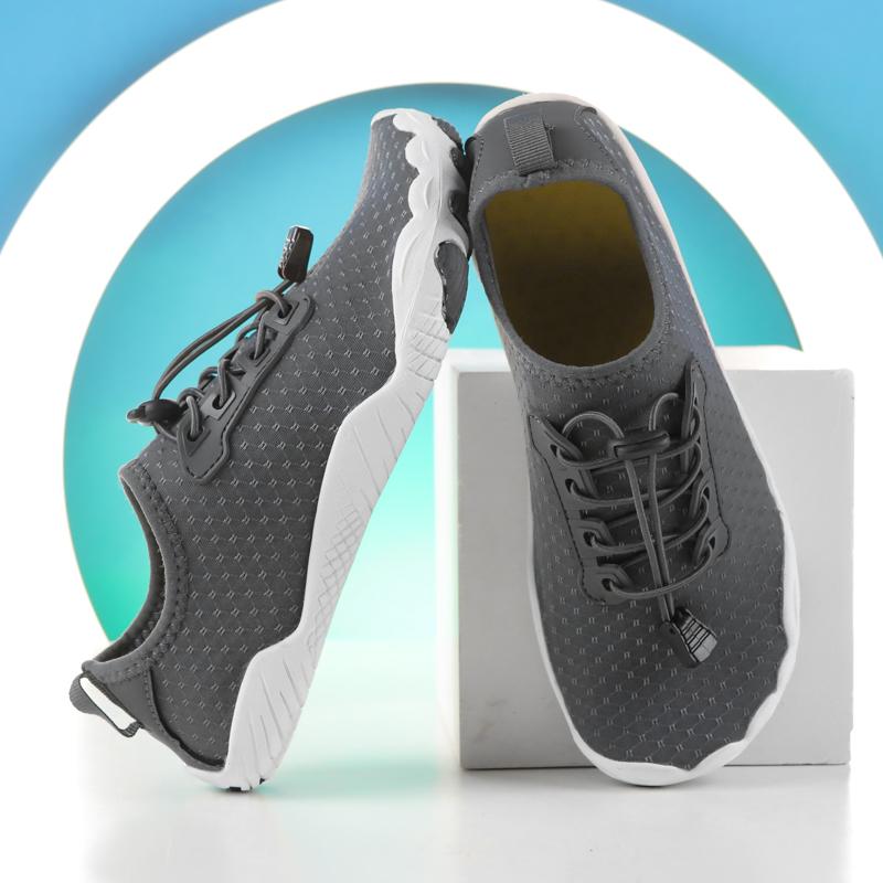 Beach Shoes Wading Upstream Shoes Non-Slip Water Socks Swimming Shoes Breathable Treadmill Soft Shoes Black Soft Soled