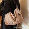 Suede Bag Women's Large Capacity 2025 New Autumn and Winter Matte Retro Messenger Bag Casual Commuter Tote Bag