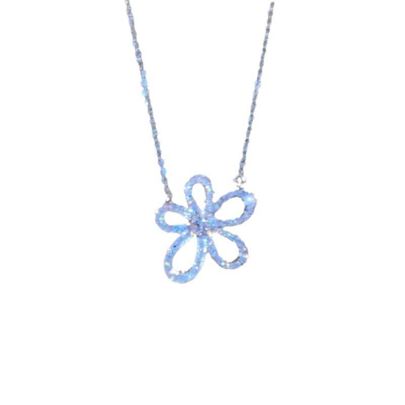 Copper Zircon Flower Pendant Necklace For Women With Sparkling Stone Embellishments