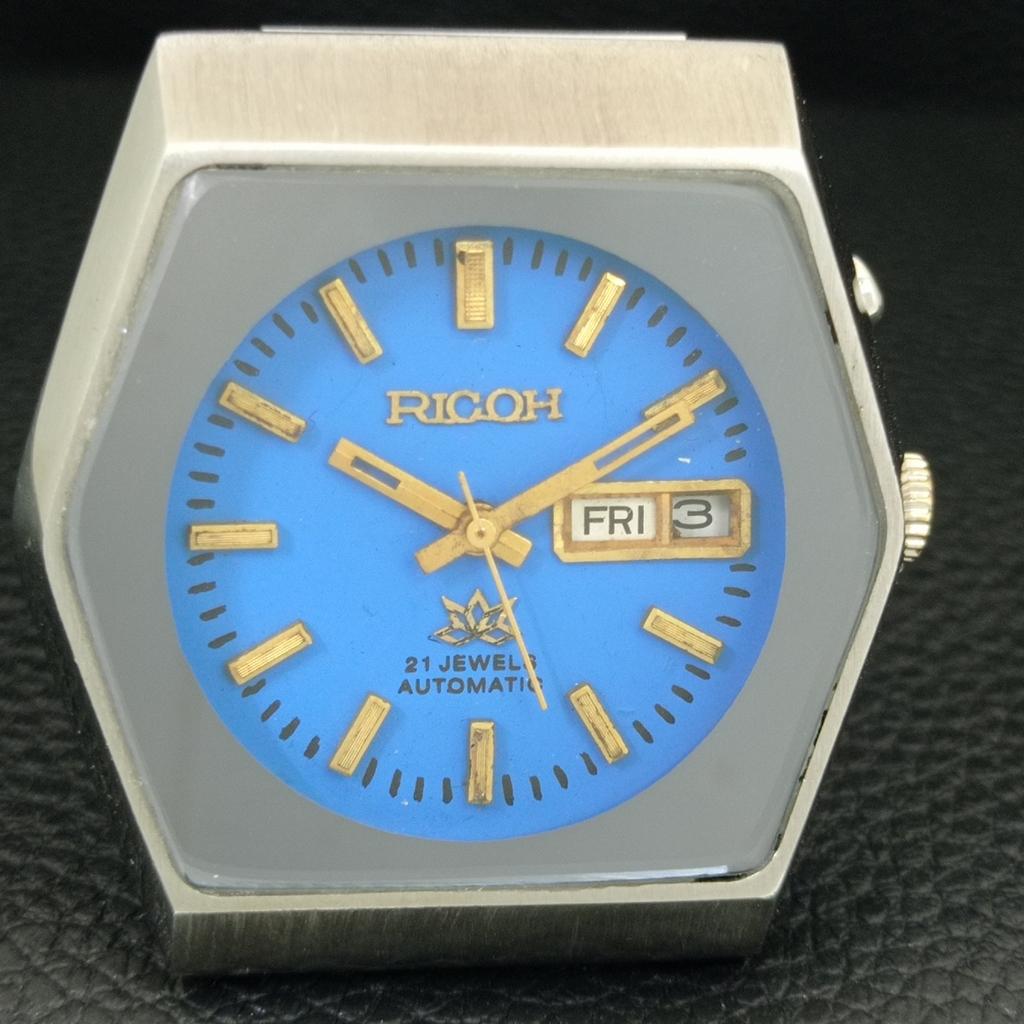 VINTAGE RICOH R31 AUTOMATIC JAPAN MENS SKY BLUE COLOR DIAL WATCH a707920-1