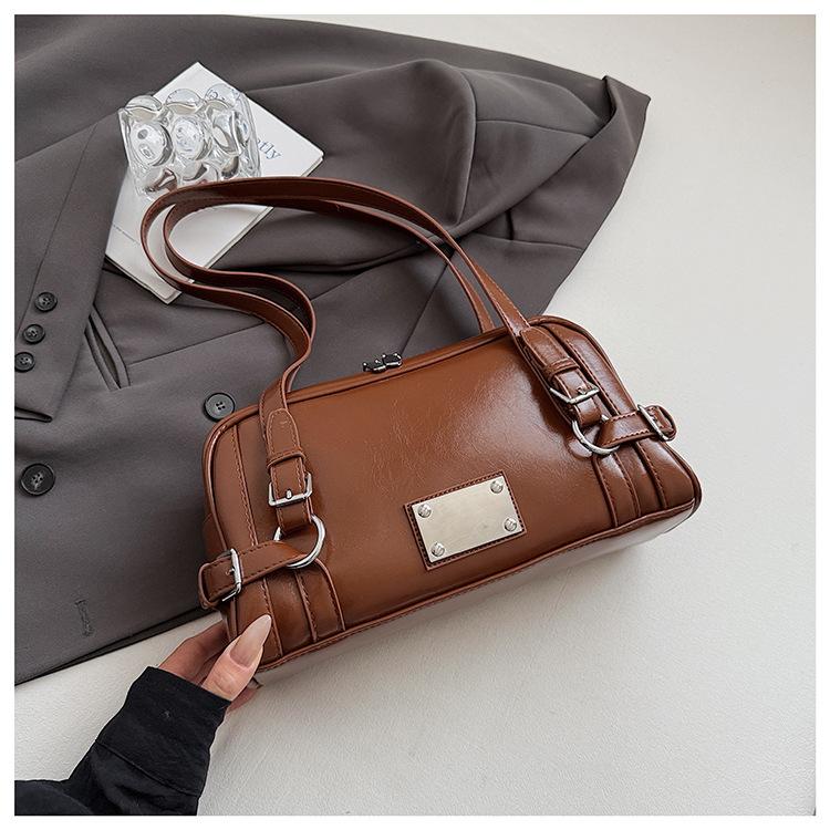 Korean Niche Spice Girl Underarm Bag Women's 2025 New Simple Texture Bowling Bag Single Shoulder Tote Bag Tide