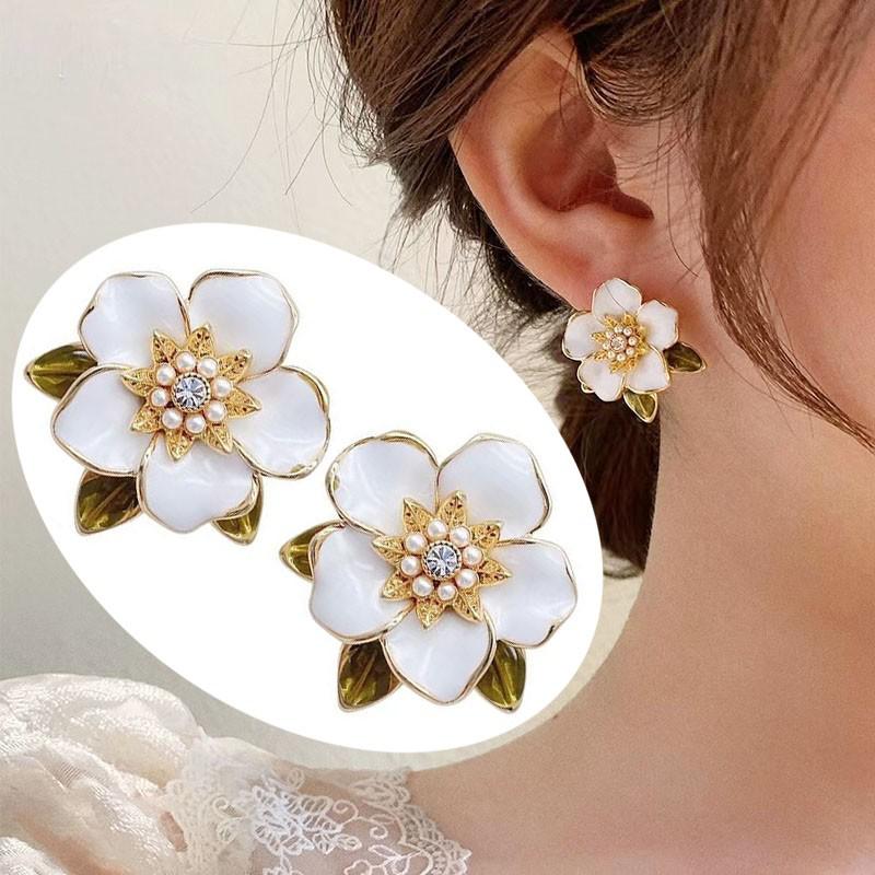 925 Silver Needle Crystal Pearl Leaf Flower Earrings For Women Jewelry Trending New Fresh Rural Style Stud Earrings Gift