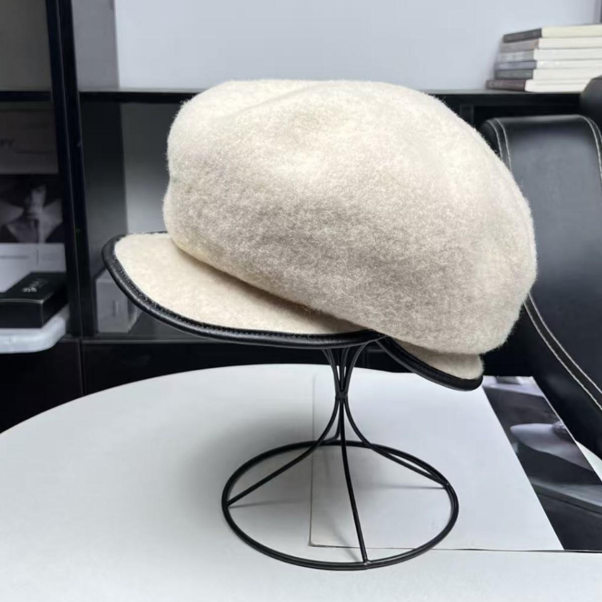 

Japanese Hat Ladies Autumn and Winter Elegant Cap 100% Wool Top Hat Beret Warm Equestrian Hat M（55-58cm） бежевий