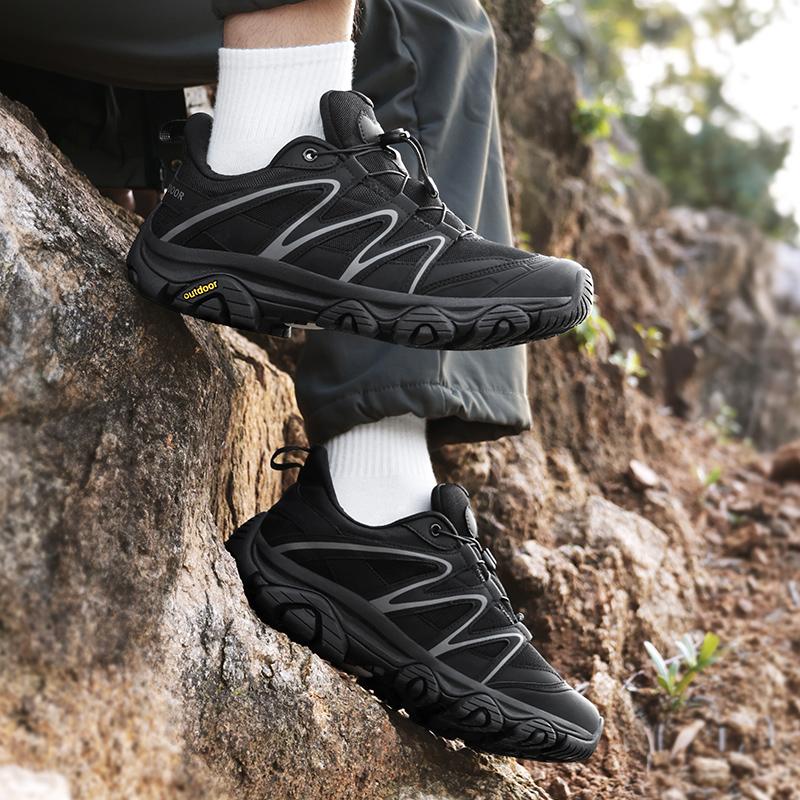 New Outdoor Hiking Shoes For Couples Lightweight And Breathable Sports Shoes Suitable For Both Men And Women Camping