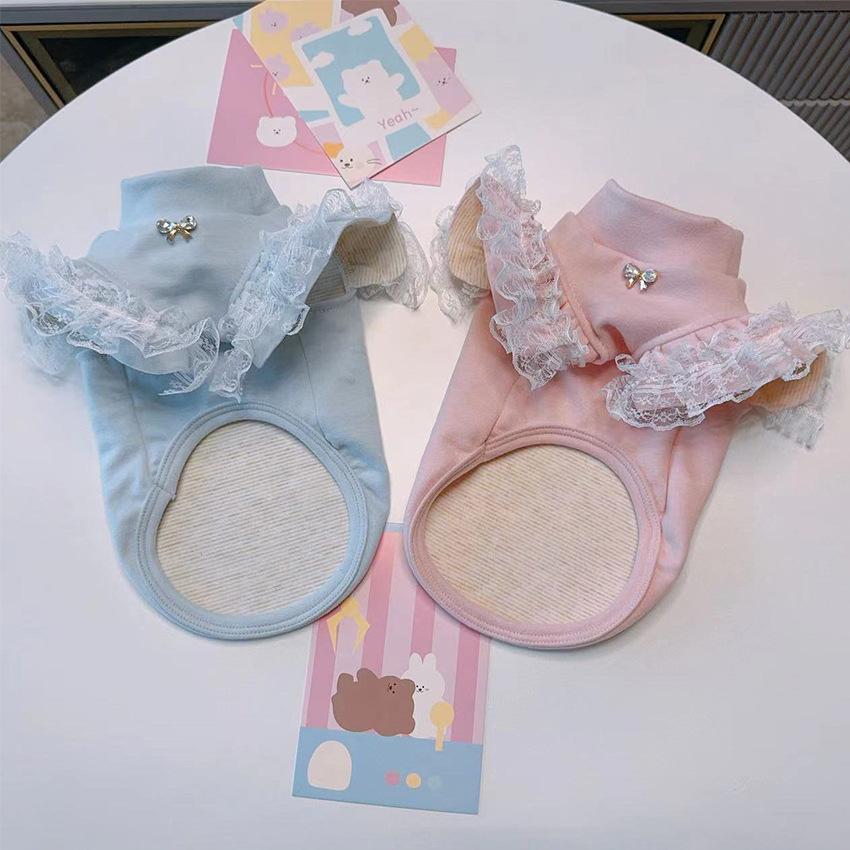 Pet Clothing Autumn and Winter Base Shirt Lace Flying Sleeves Ladies Base Vest Small Teddy Bear Dog Clothes for Small Dogs