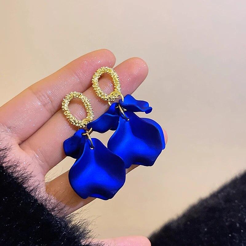 Colorful Petal Earrings for Women Retro Fashion Soldi Color Flower Dangle Earrings Fashionluxury Designer Jewelry Date Nights