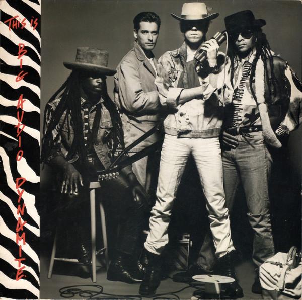 

LP Record BIG AUDIO DYNAMITE - This Is Big Audio Dynamite 26714 CBS 1985 UK Rock Used