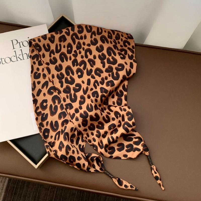 Silk scarf new fashion wheat ear cashew flower silk scarf head scarf beaded small scarf scarf triangular scarf waist tie