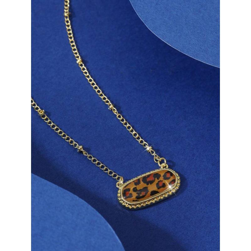 Oval Pendant Necklace, Fashionable European And American Design, Copper, Suitable For Girlfriend, Daily Wear