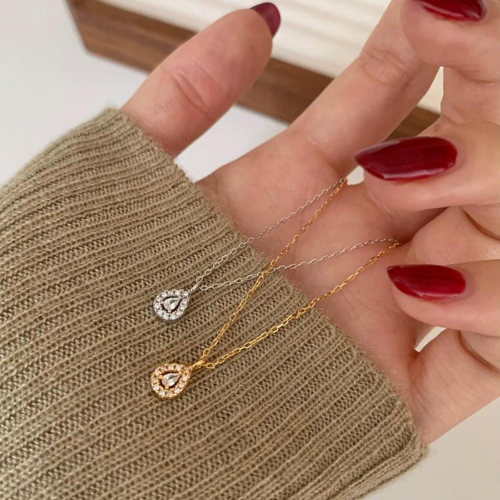 S925 Sterling Silver Teardrop Diamond Pendant Necklace - Elegant, Versatile, High-End Clavicle Chain for Women