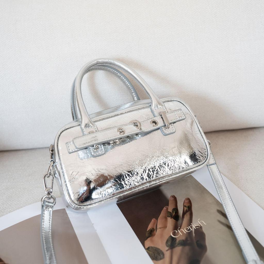 Cowhide Single Shoulder Crossbody Women's Bag, Women's Fashion Generous Pillow Bag Zipper Soft Leather Portable Bright Leather