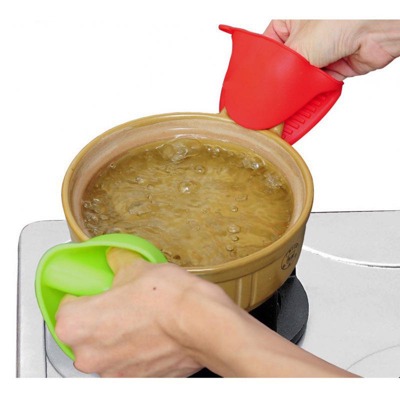 Heat-Resistant Silicone Gloves & Stainless Steel Dish Clip for High-Temperature Baking & Microwave Use