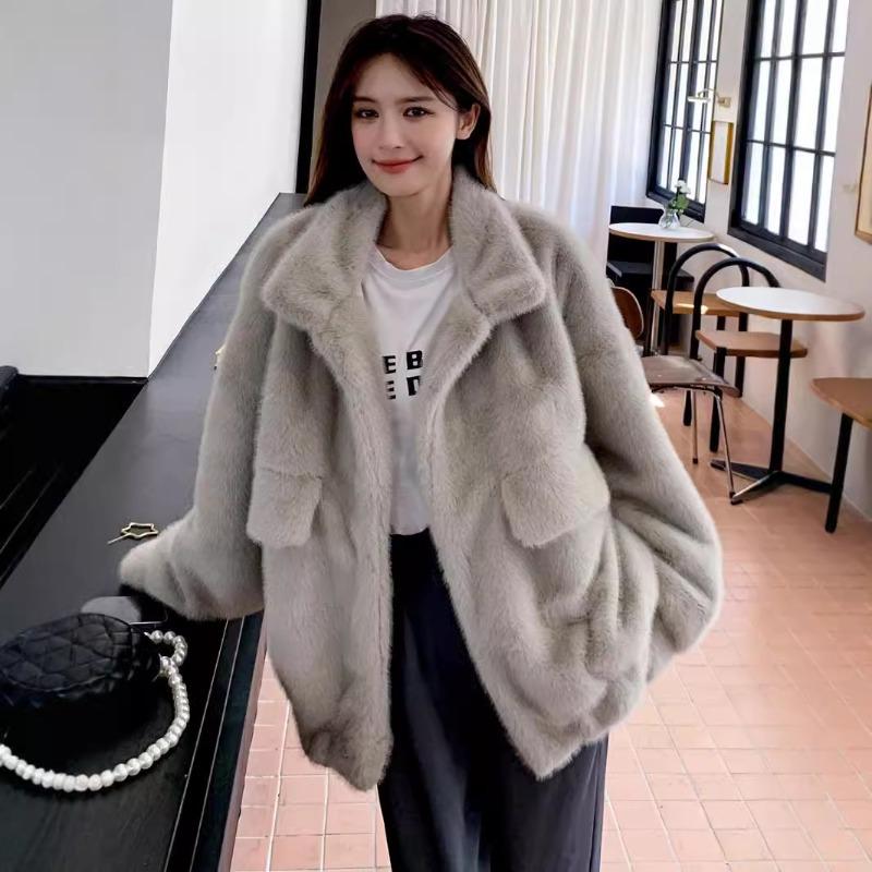 Winter pelz jacke lose plüsch mantel frauen neue beige nerz haar stand-up kragen große tasche pelz top