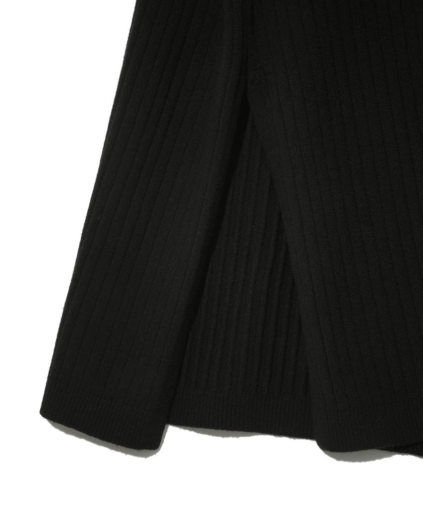 Yale Slit Neck Half Sleeve Knit Dress_Black