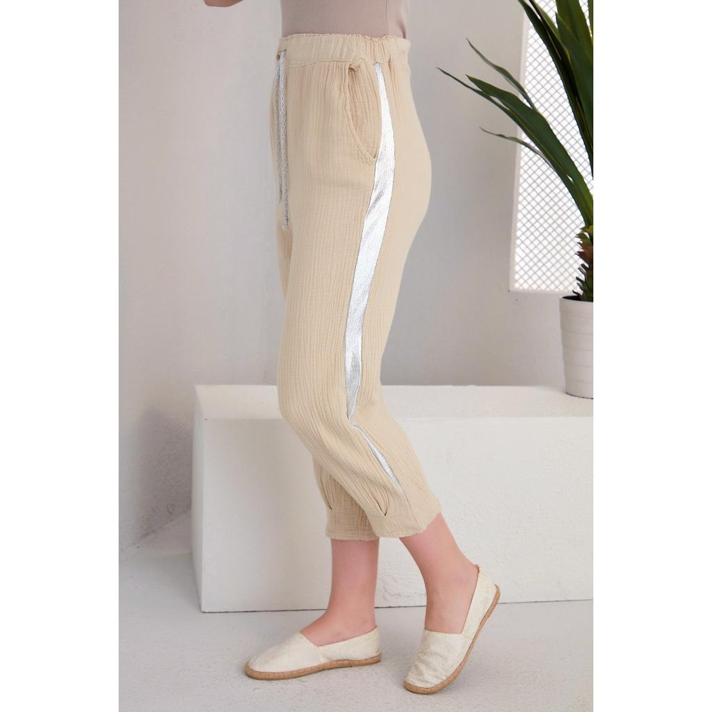 Купить Льняные брюки с полосками по бокам и карманами на шнуровке | Joom