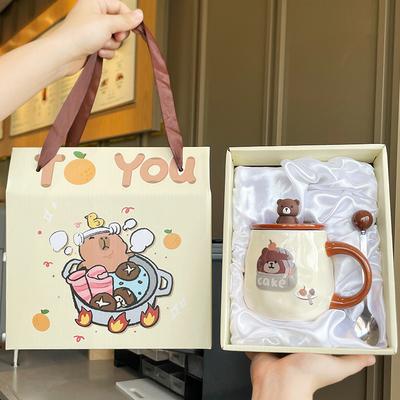 Souvenir Girls Cute Ceramic Mug with Lid Couple Water Cup Creative Practical Cup Men's Coffee Cup Gift