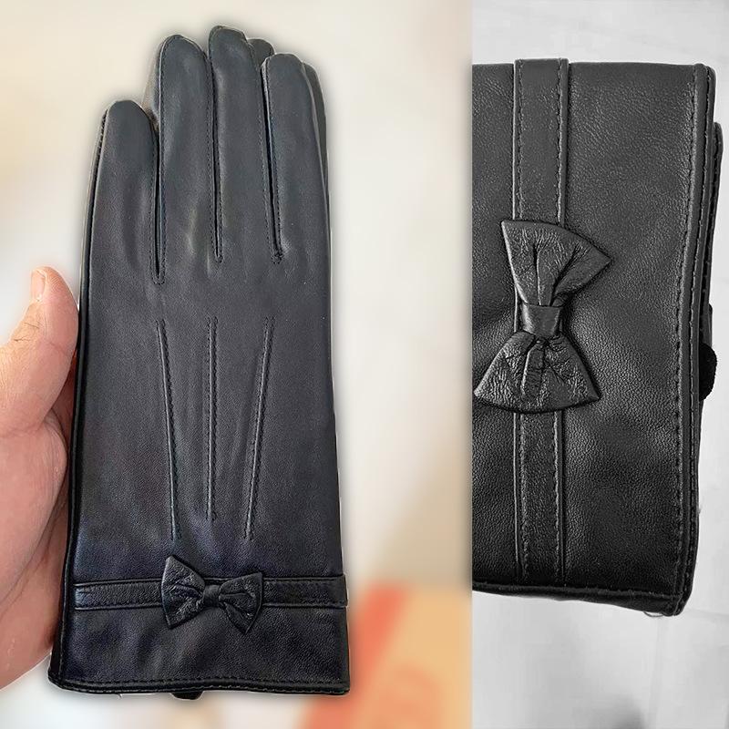 

Кожаные перчатки на флисе для сохранения тепла Average size