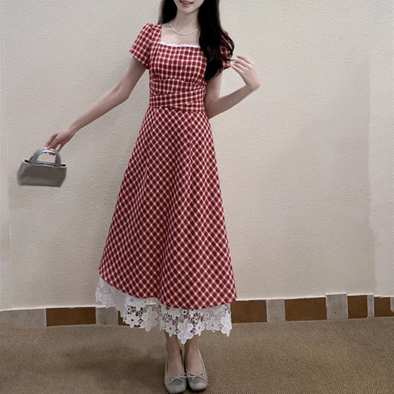 Large size red plaid dress for women's summer belly covering and thin lace splicing sweet a-word skirt