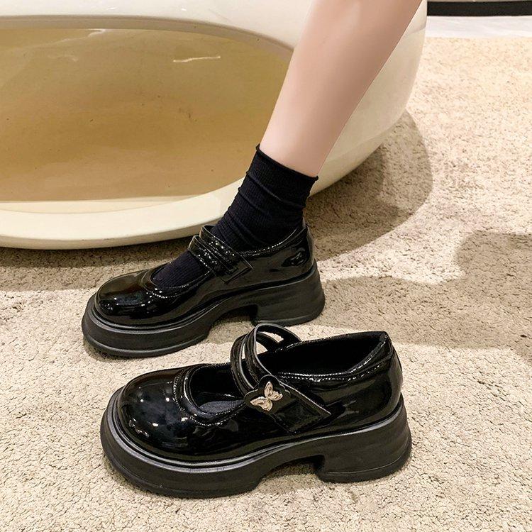 Thick-soled Mary Jane Small Leather Shoes Women's Autumn Height Increase Patent Leather Retro with Skirt Single Shoes Gentle 2025 New Versatile