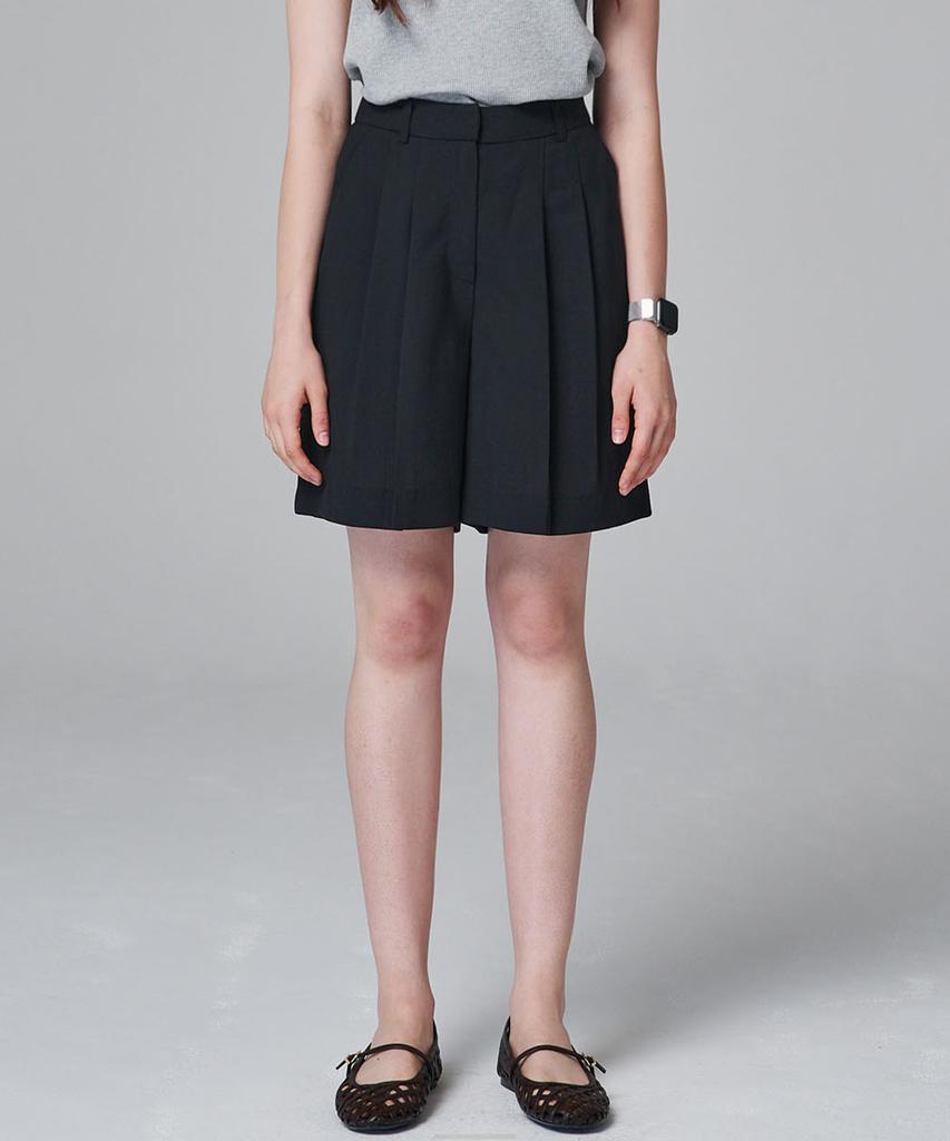 Marop 2208 Lightweight Double-Pleat Half Pants (Black)