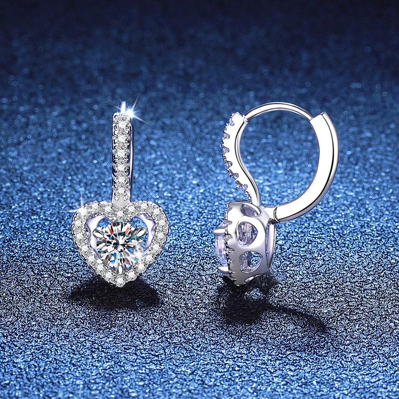 Sterling Heart Shape Moissanite Earrings 1 Carat Total 5mm High Carbon Stone Fashion Chic Studs Women 925 Sterling Silver
