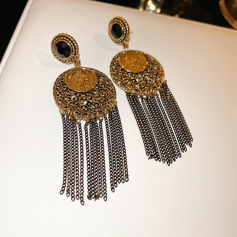 Vintage Silver Black Tassel Geometric Round Stud Earrings for Women - Elegant High-End Design