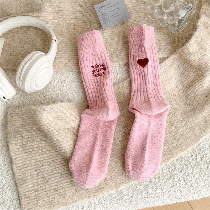 Deer Fleece Stacking Socks Solid Color Heel Left And Right Foot Embroidered Medium Tube Cashmere Socks Thickened Thermal Socks Women