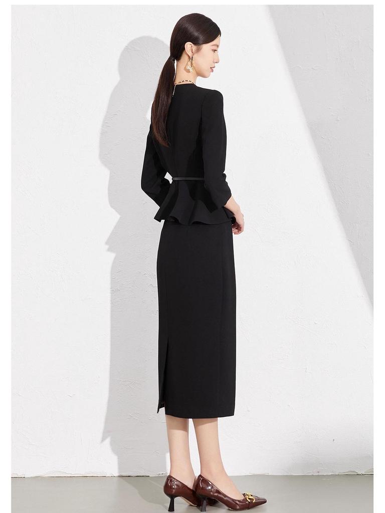 Aishangchen Autumn 2024 Women's Fashion Suit - High-End Slimming Two-Piece Set for a Sophisticated Look.