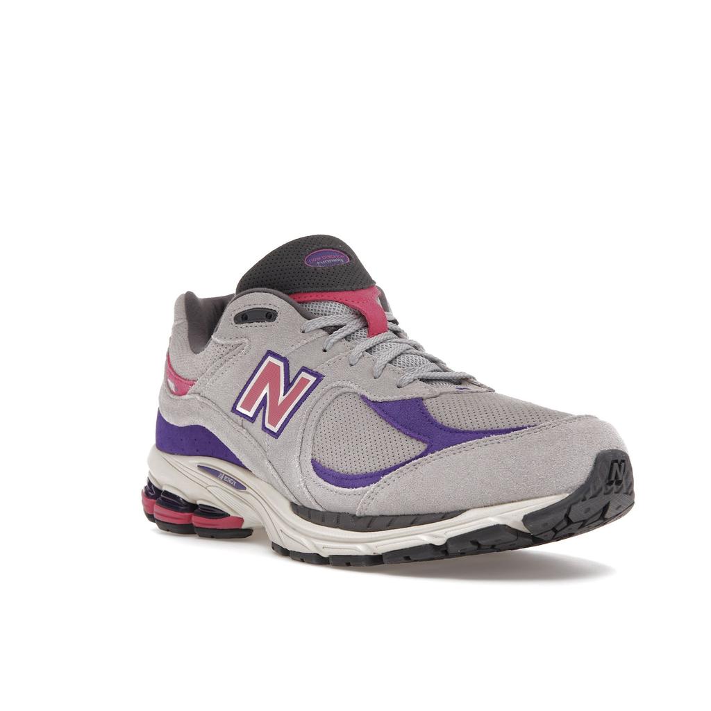 New Balance 2002R Rain Cloud Prism Purple Unisex Sneakers Grey Pink M2002RWB