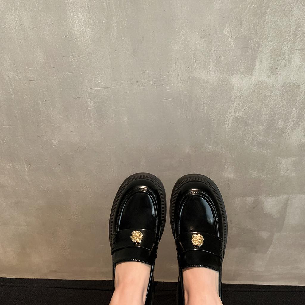 Cowhide Version~ Lazy Loafers Women's Single Shoes Camellia Love Small Gold Coin Buckle Thick-soled Leather Small Leather Shoes Autumn and Winter