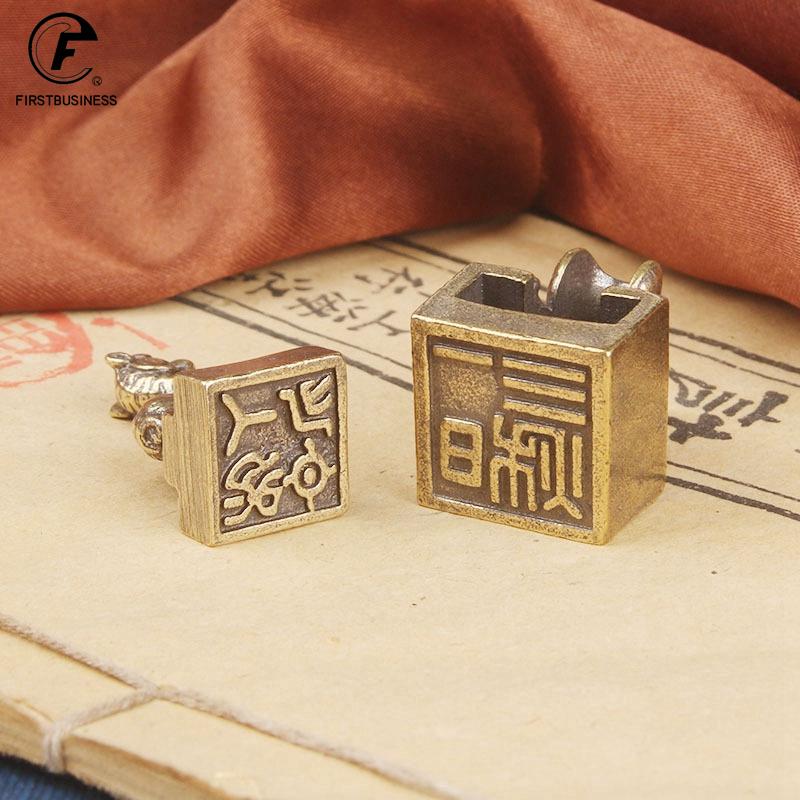Copper Tiger Seal Ornament Lucky Feng Shui Decorations Crafts Bronze Animal Miniature Figurine Home Office Decor Accessories